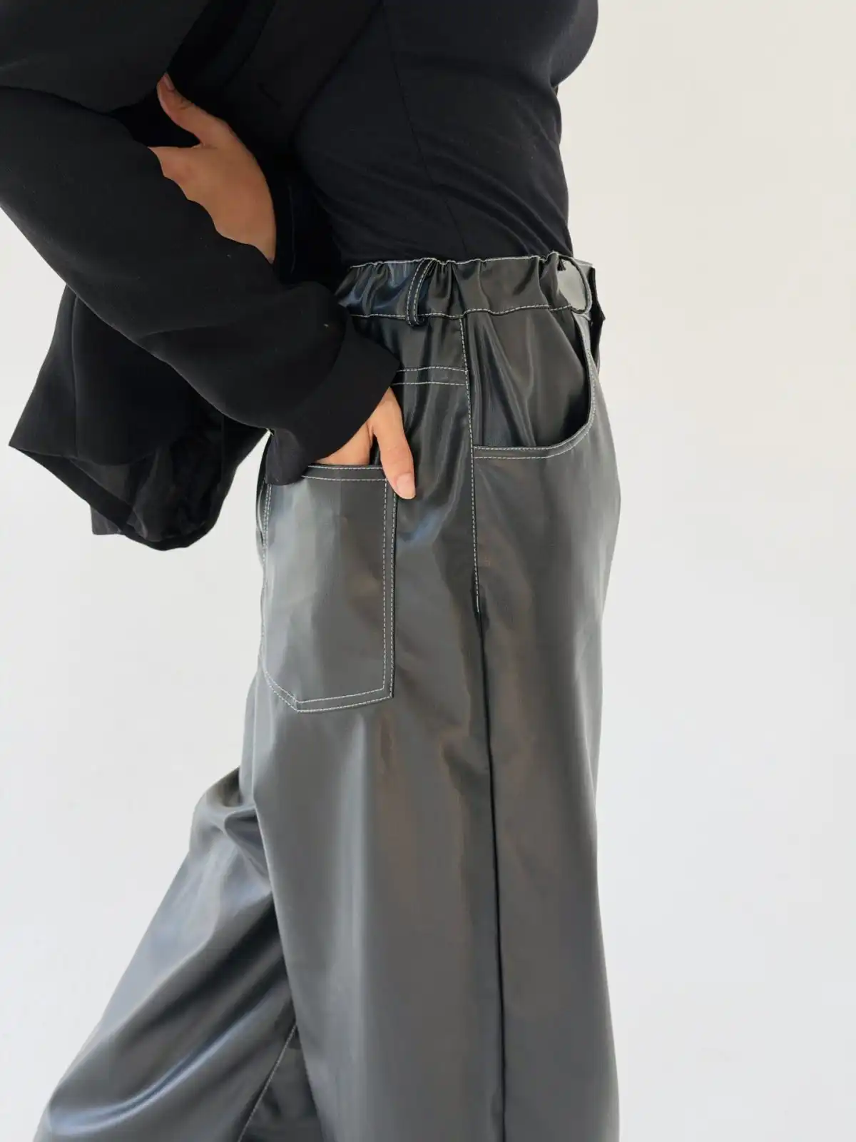 Diva Black Pants