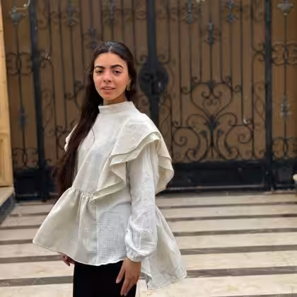 Estringo Perla Blouse in beige and off white for women
